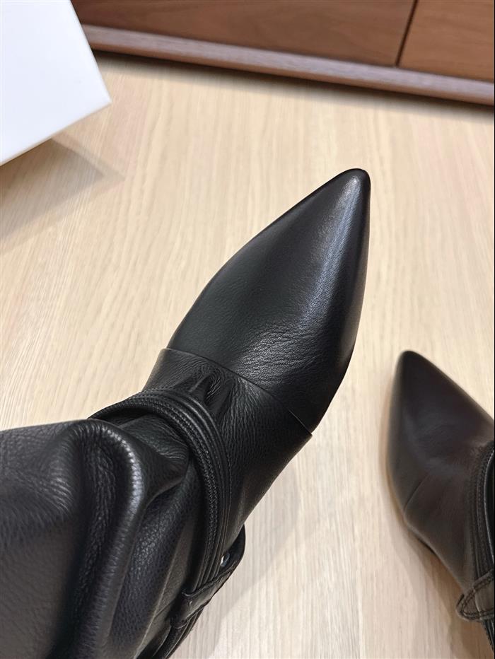 20251128172934937 460